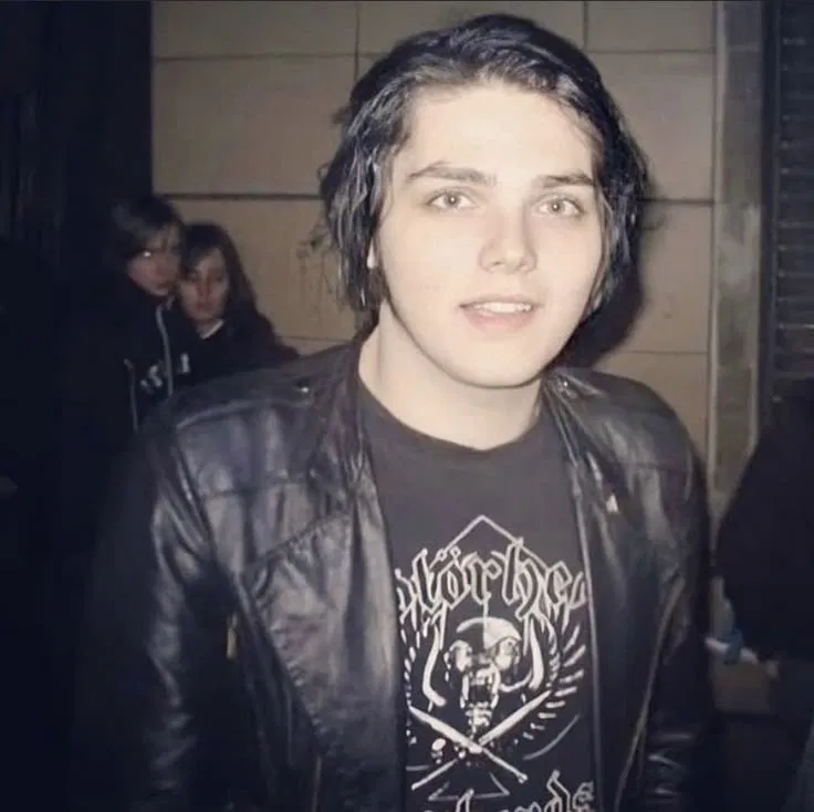 Avatar of Gerard Way - 18
