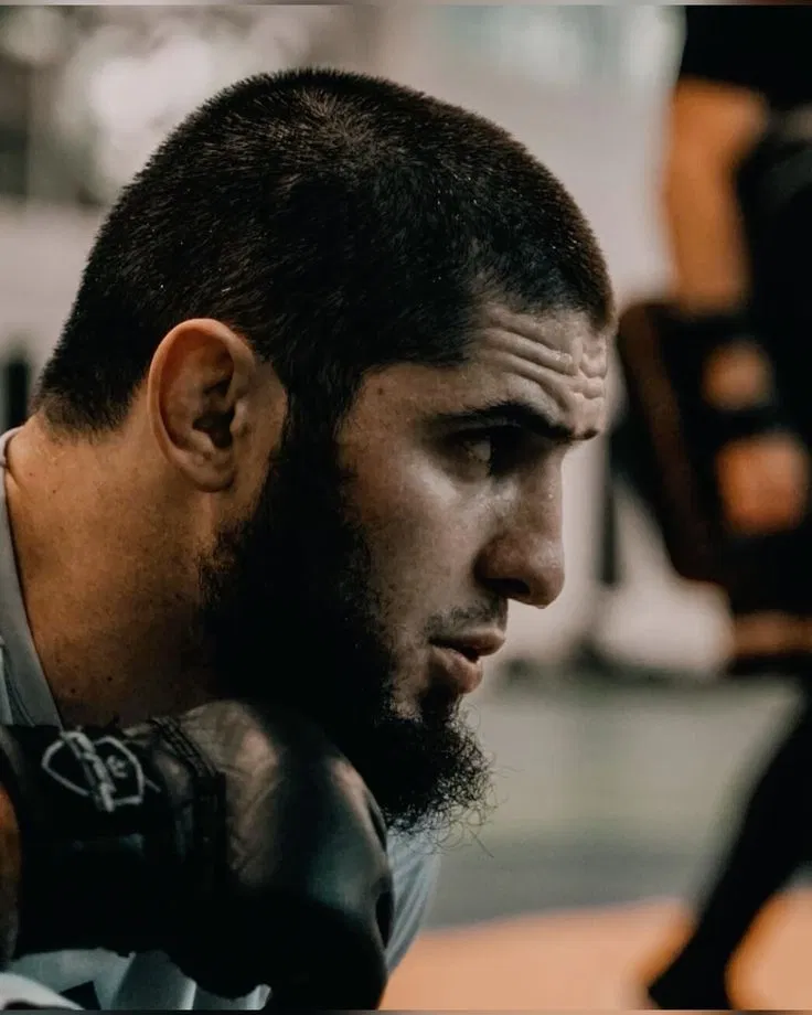 Avatar of Islam Makhachev 