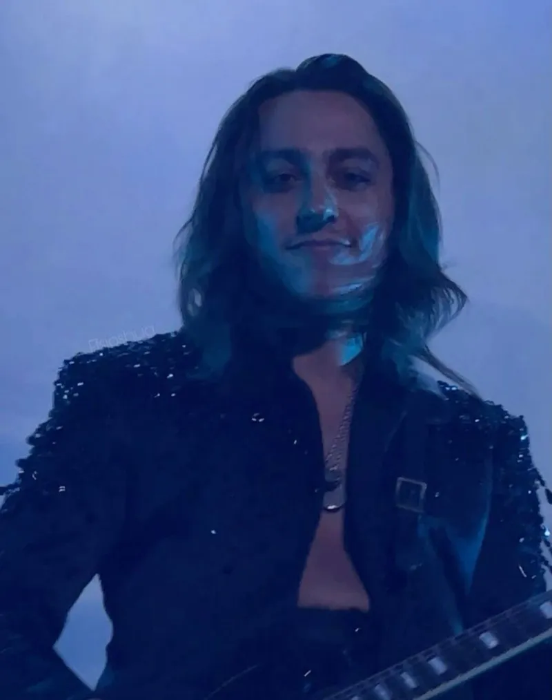 Avatar of Jake Kiszka 