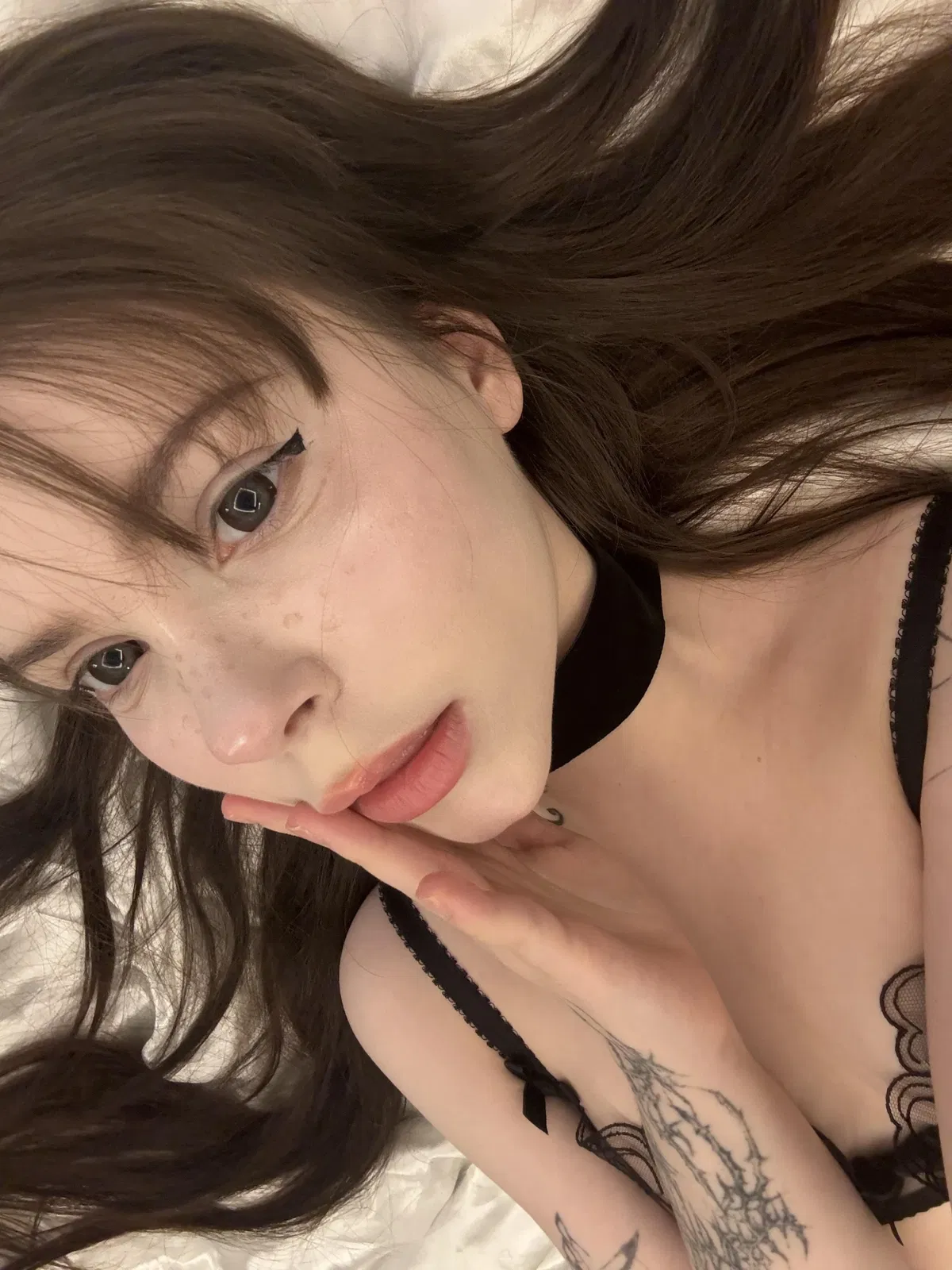 Avatar of Aria Monroe | Petite Young Woman