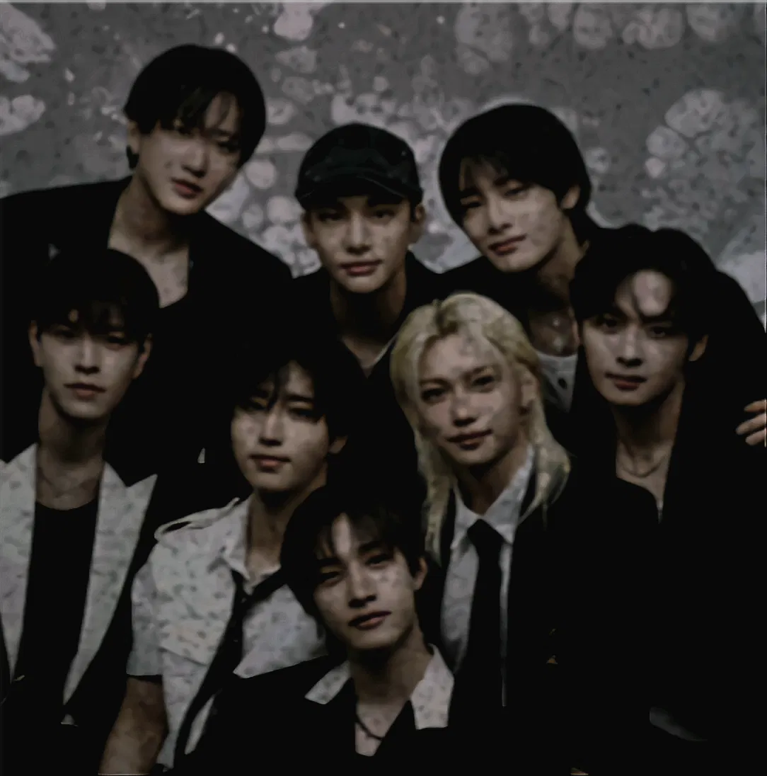 Avatar of Stray Kids - DinoPanic [**]