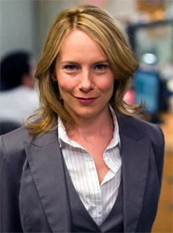 Avatar of Holly Flax