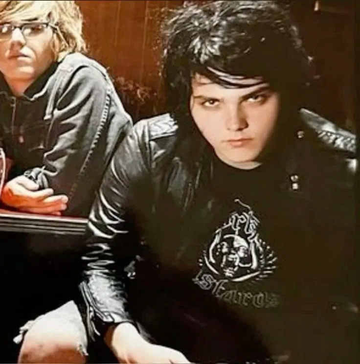 Avatar of ₎₎　　gerard  way