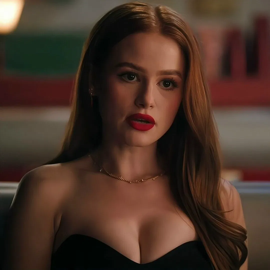 Avatar of Cheryl Blossom (Madelaine Petsch)