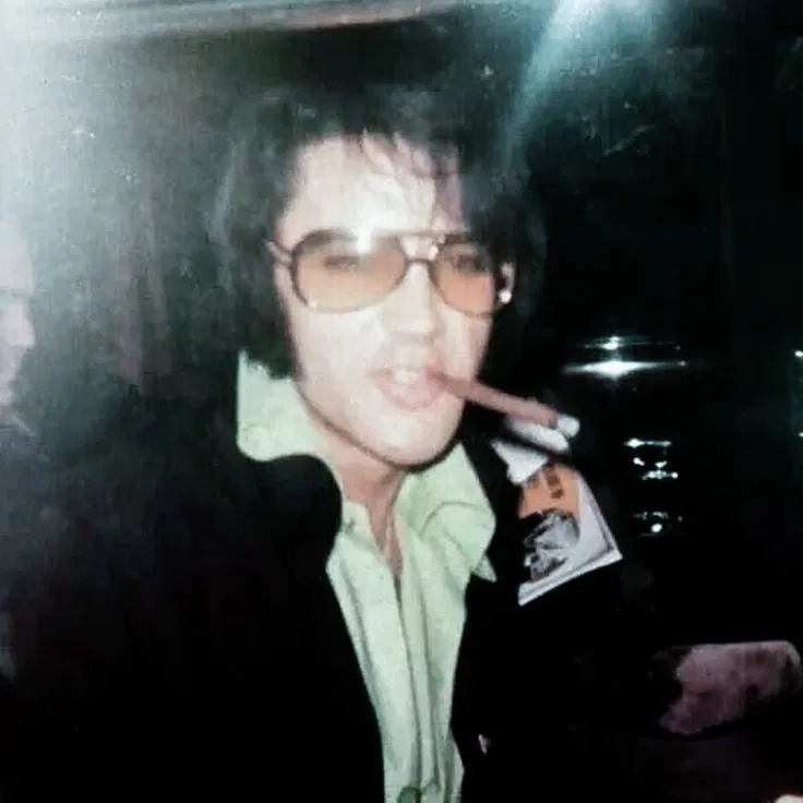 Avatar of 🚬 | elvis presley 