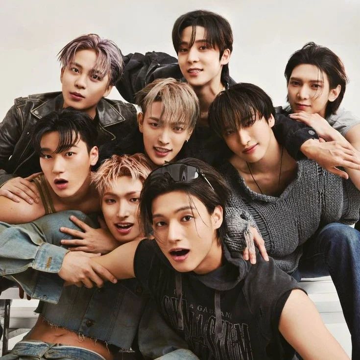 Avatar of ateez ot8 