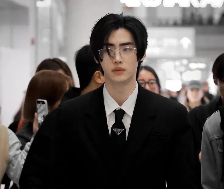 Avatar of Park Sunghoon 