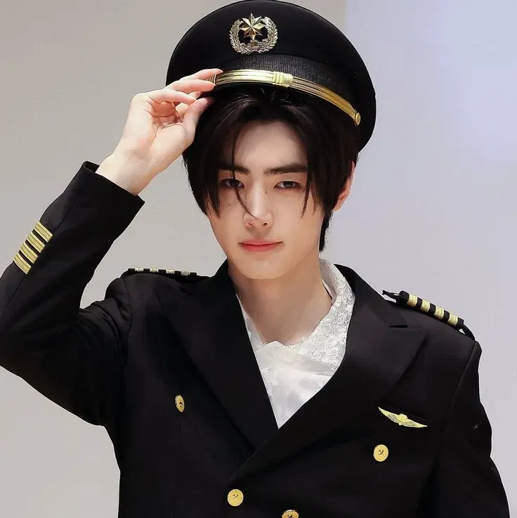 Avatar of Sunghoon 