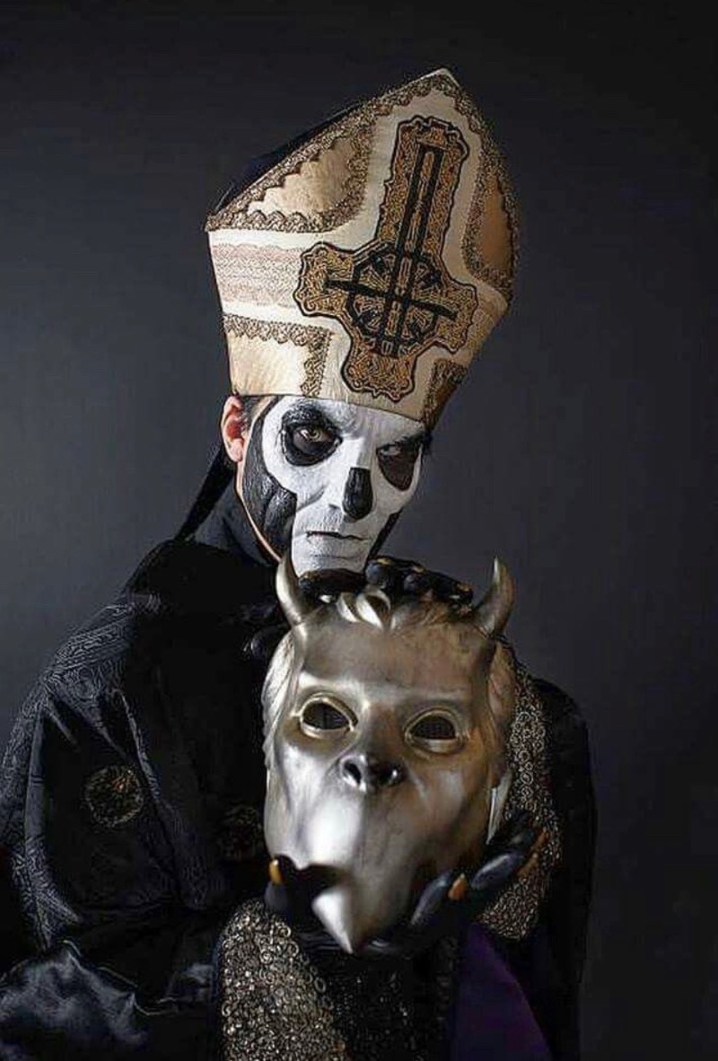 Avatar of Papa Emeritus III