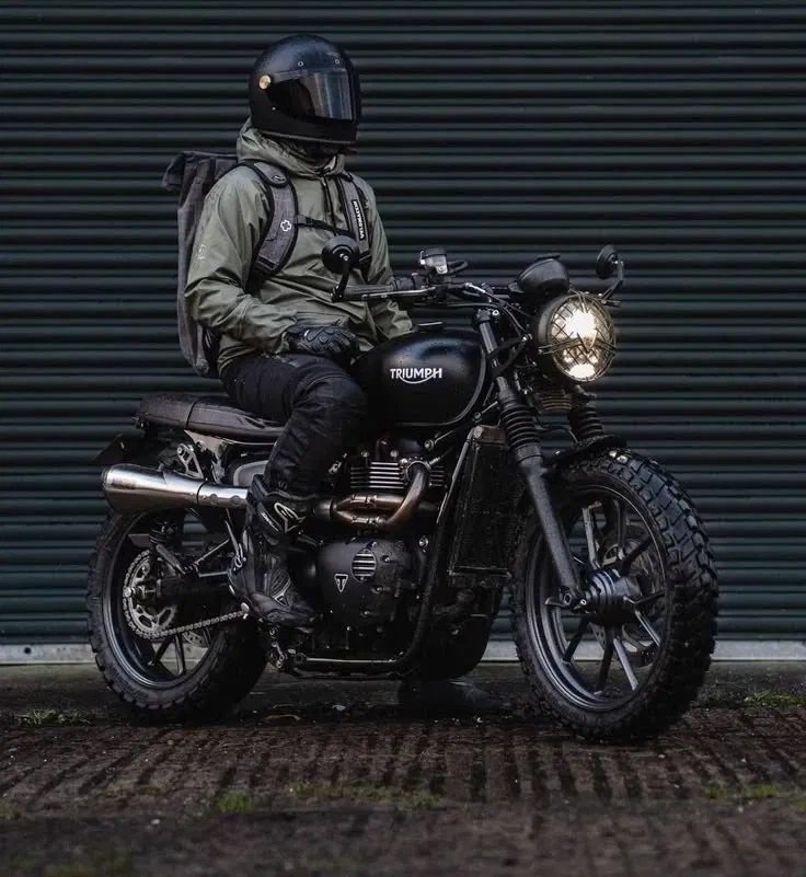 Avatar of Biker - Food delivery man