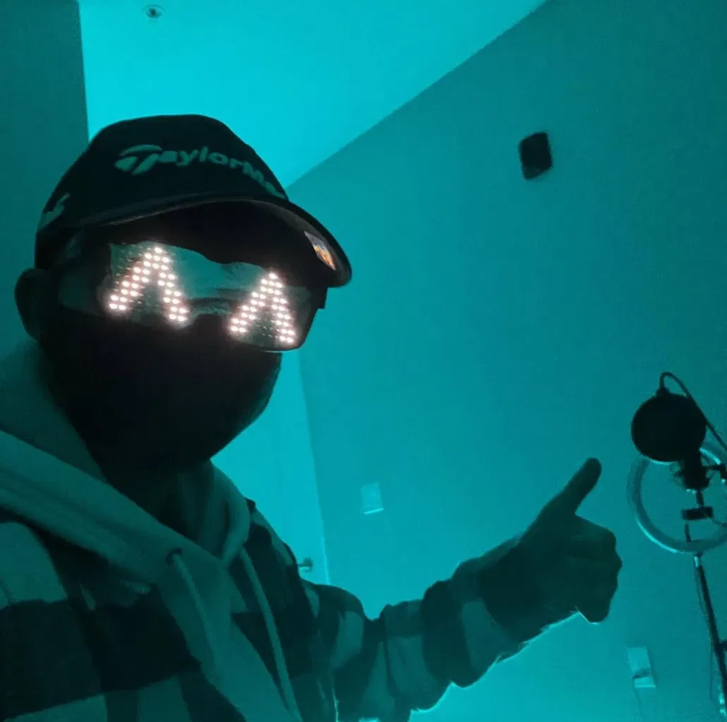 Avatar of userzzbeqyicy9 - Tik Toker