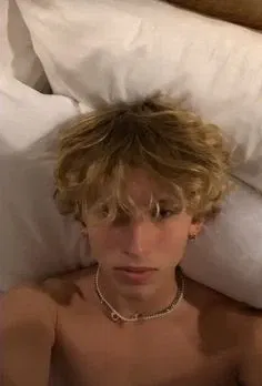 Avatar of Kyle Aaronson - college dormmate