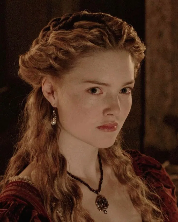 Avatar of ⋆˚𝜗𝜚˚⋆ young Cersei 