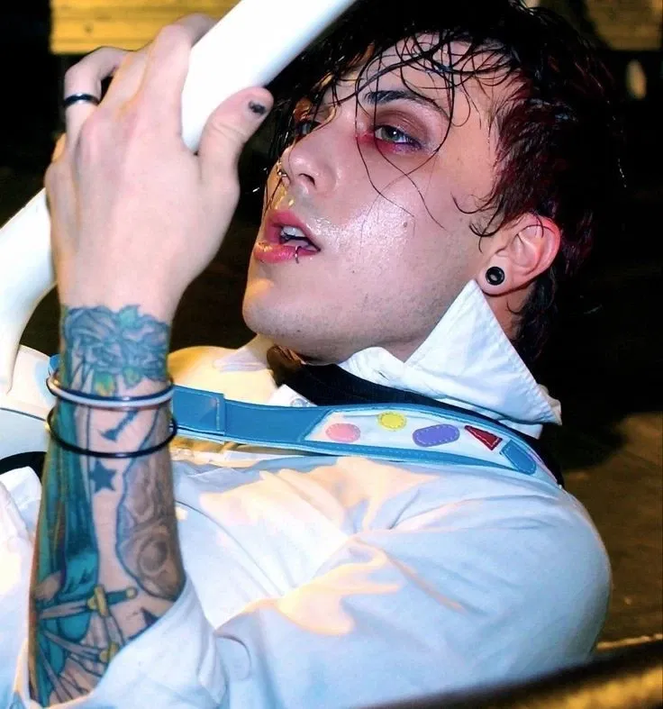 Avatar of Frank Iero