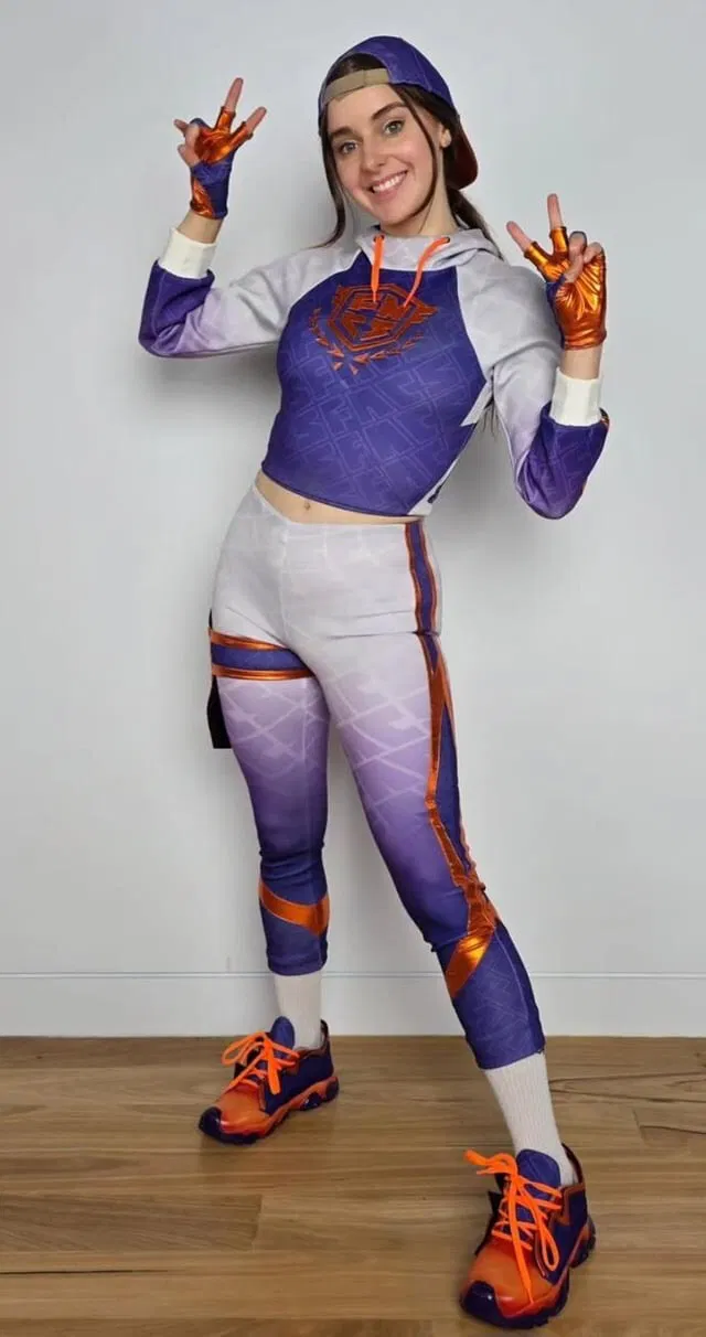 Avatar of Loserfruit (Kathleen Belsten)