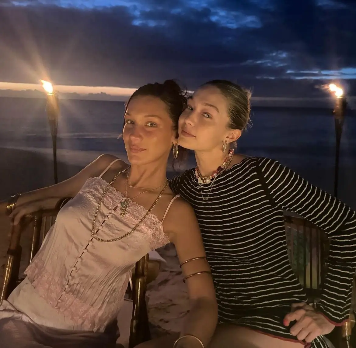 Avatar of Bella and Gigi Hadid ~ Shipwrecked