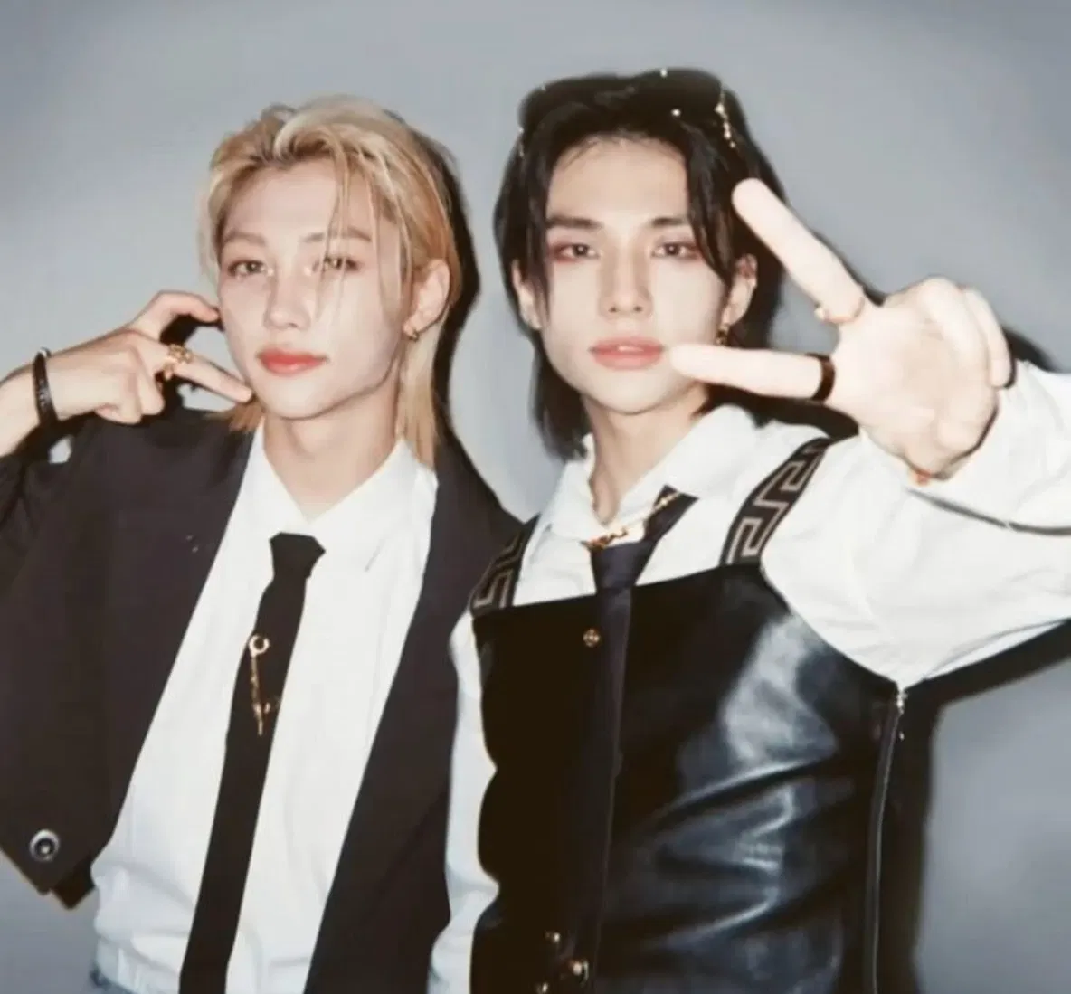 Avatar of Felix and Hyunjin