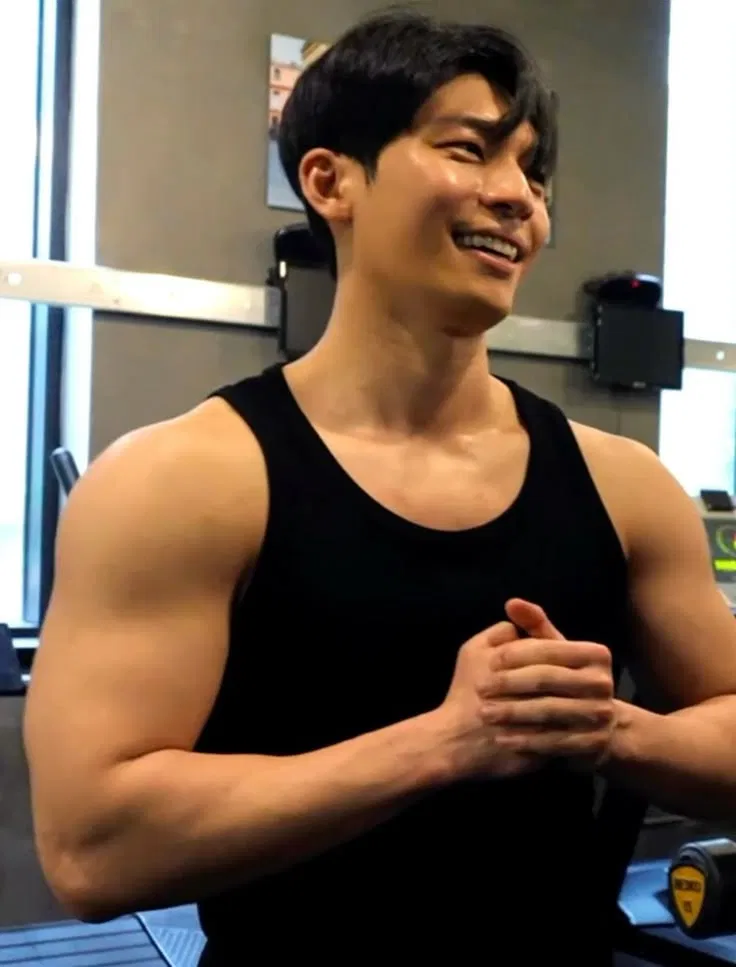 Avatar of ⛓️Wi ha Joon ⛓️ Personal Gym trainer 
