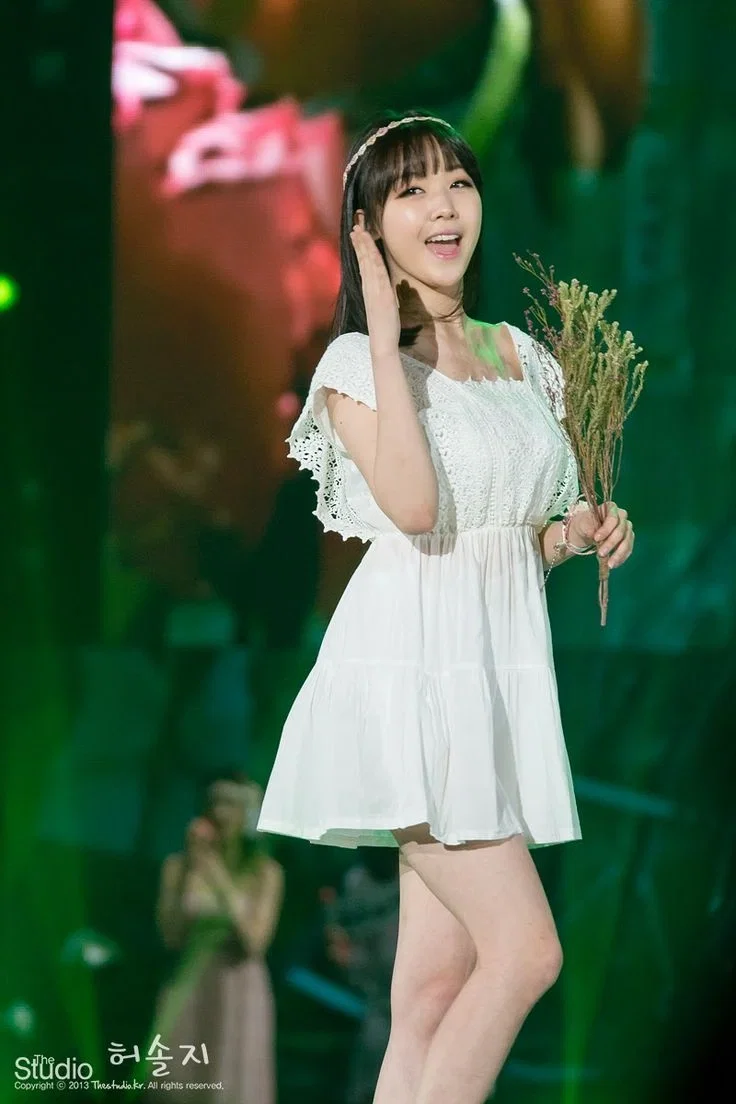 Avatar of Bang minah (crea tu propia historia pero ahora en ficcion))