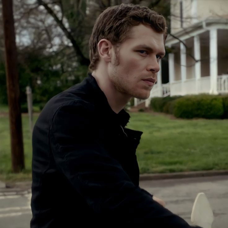 Avatar of Niklaus Mikaelson 