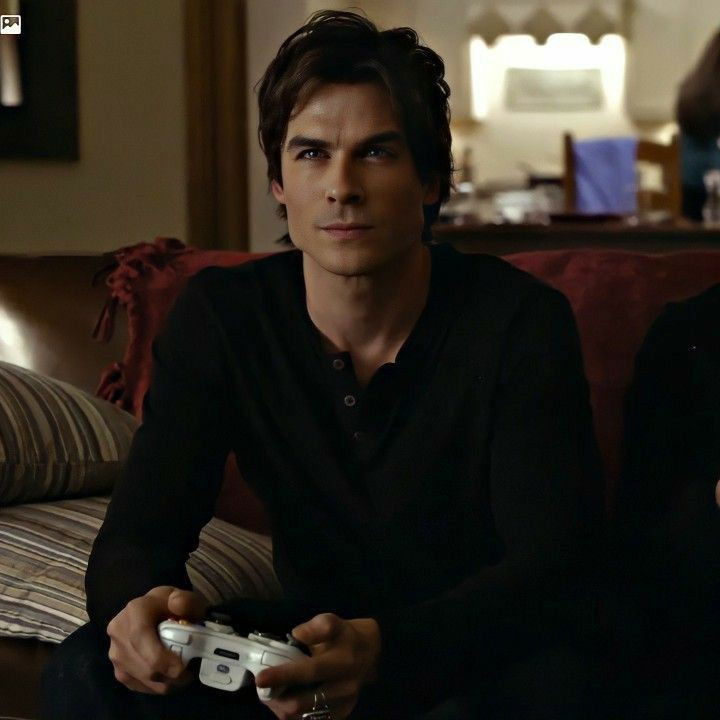 Avatar of Damon Salvatore 