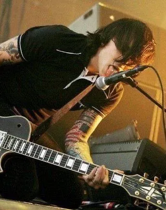 Avatar of frank iero