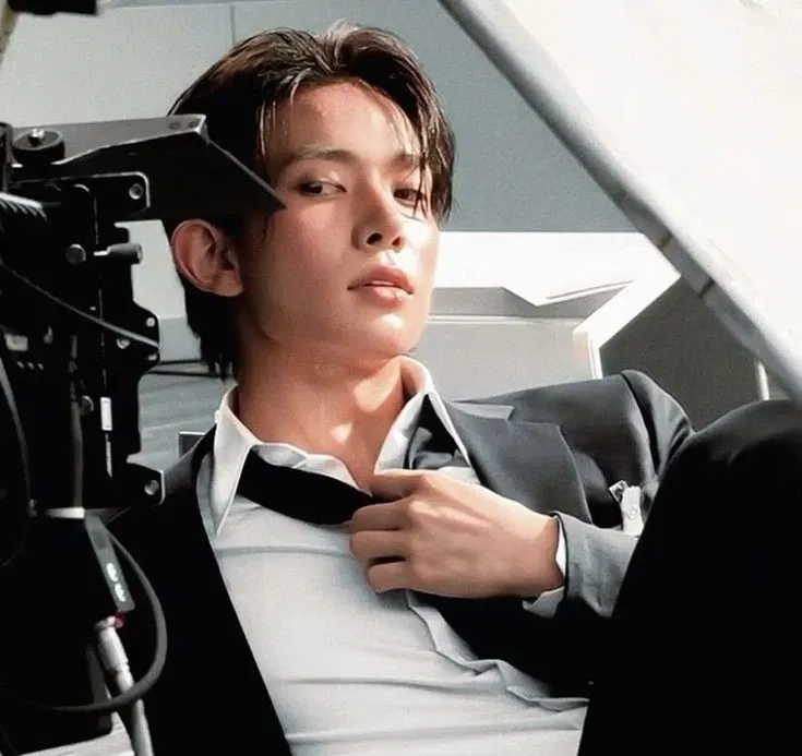 Avatar of Lee Heeseung