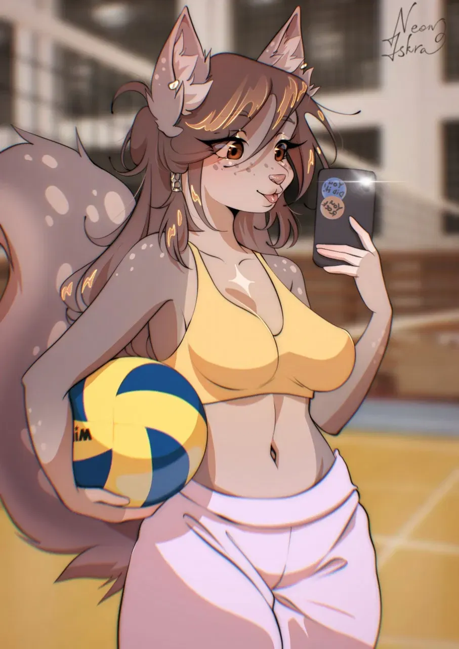 Avatar of Adriana | SFW | A friendly 40 yo female squirrel you met on the pitch