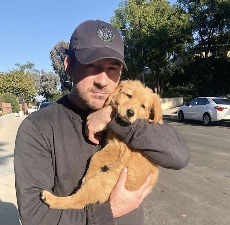 Avatar of barry sloane