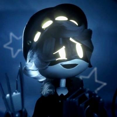 Avatar of N (Opening presents)