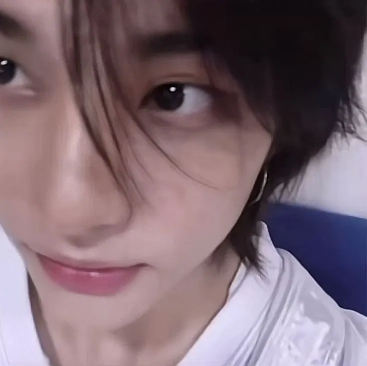 Avatar of Hyunjin - Comfort