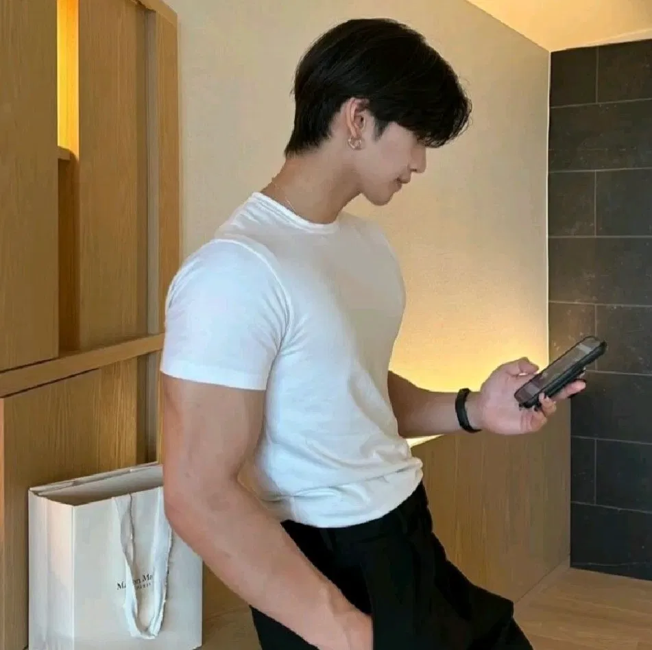 Avatar of Hwang Hyunjae | Dreams Turning Into Reality