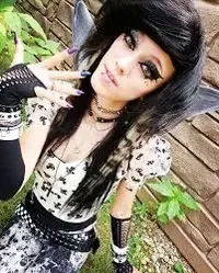 Avatar of Clawed_Beauty101