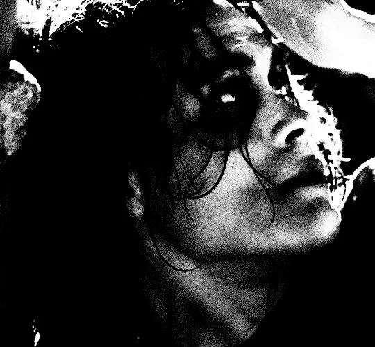 Avatar of eric draven ∘