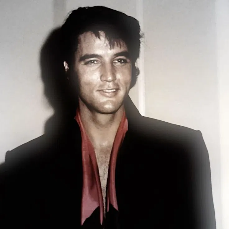 Avatar of ✝️ | priest!elvis presley
