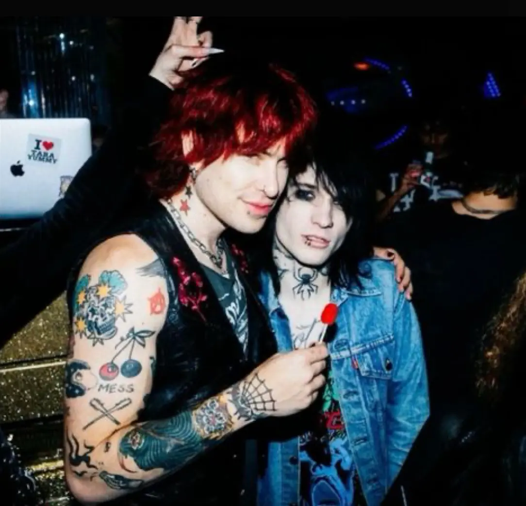 Avatar of Jake and Johnnie 