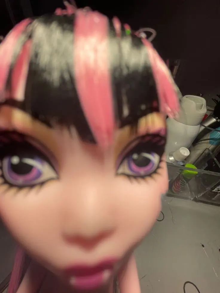Avatar of Pls give me ideas 