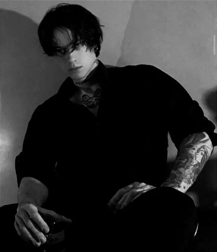 Avatar of Lucien || Cult leader 