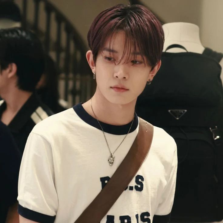 Avatar of lee heeseung