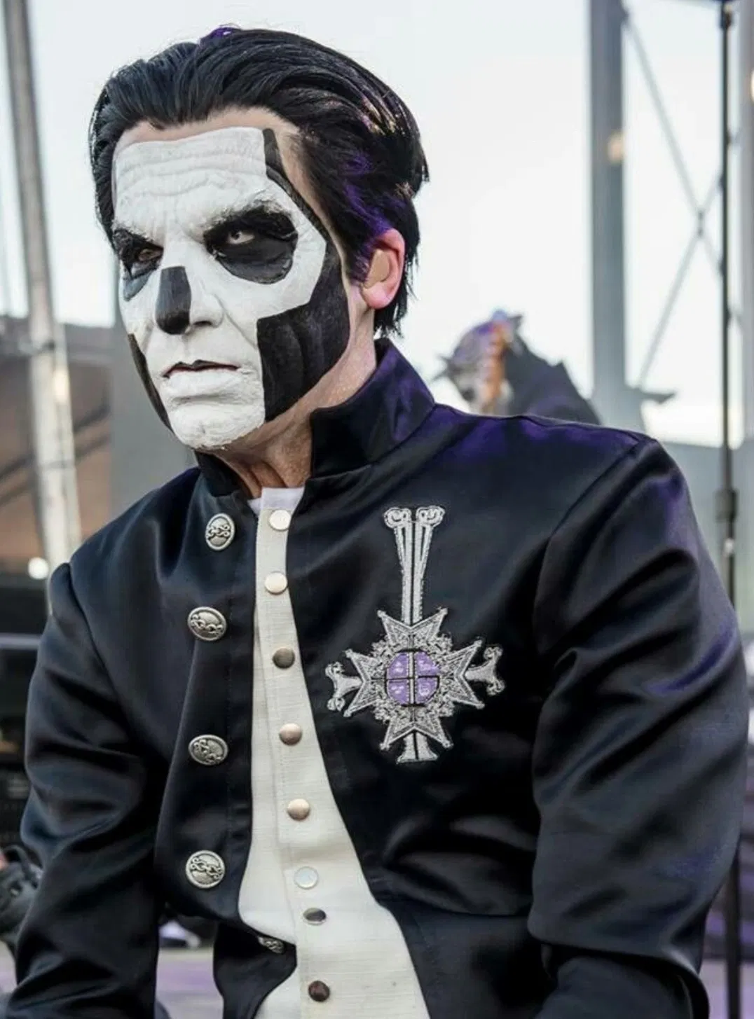Avatar of Papa Emeritus III