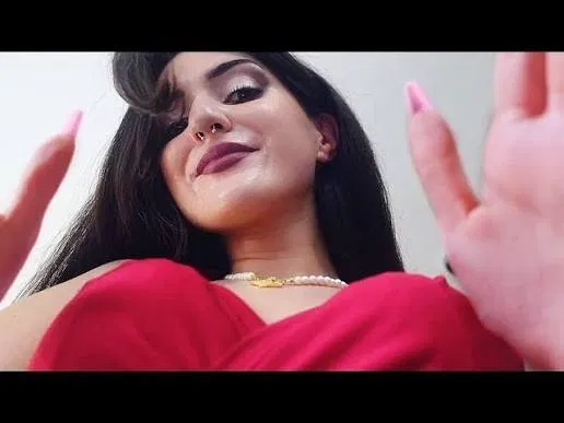 Avatar of Eda fox ( giantess asmr)