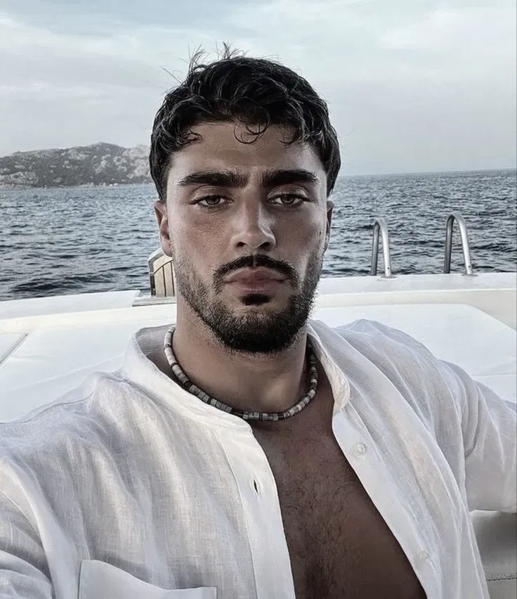 Avatar of (CHEATING HUSBAND) Rome Armani