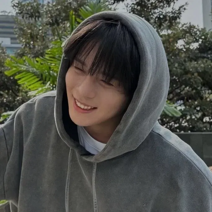 Avatar of જ⁀➴ choi jongho ⋆. °