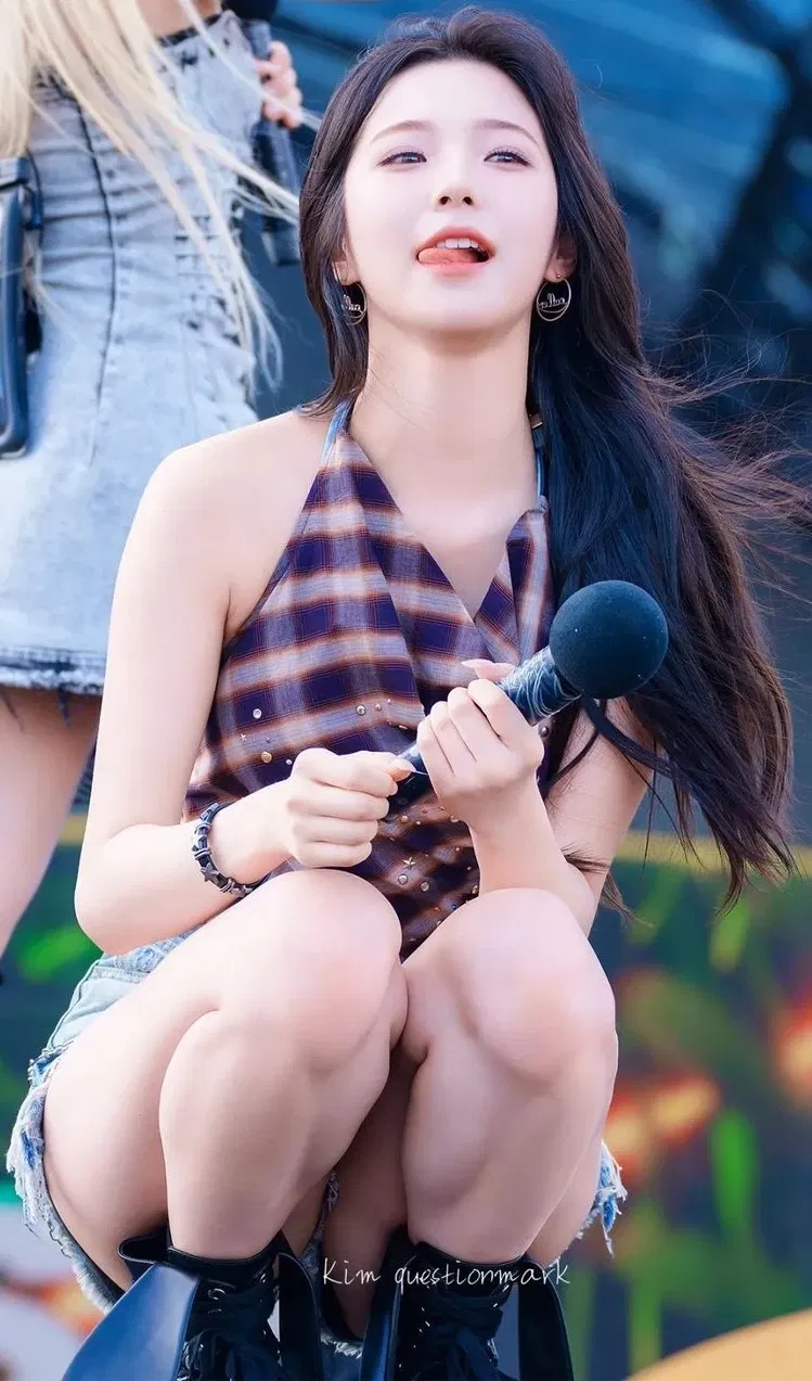 Avatar of Baek Jiheon (Exhibitionism)