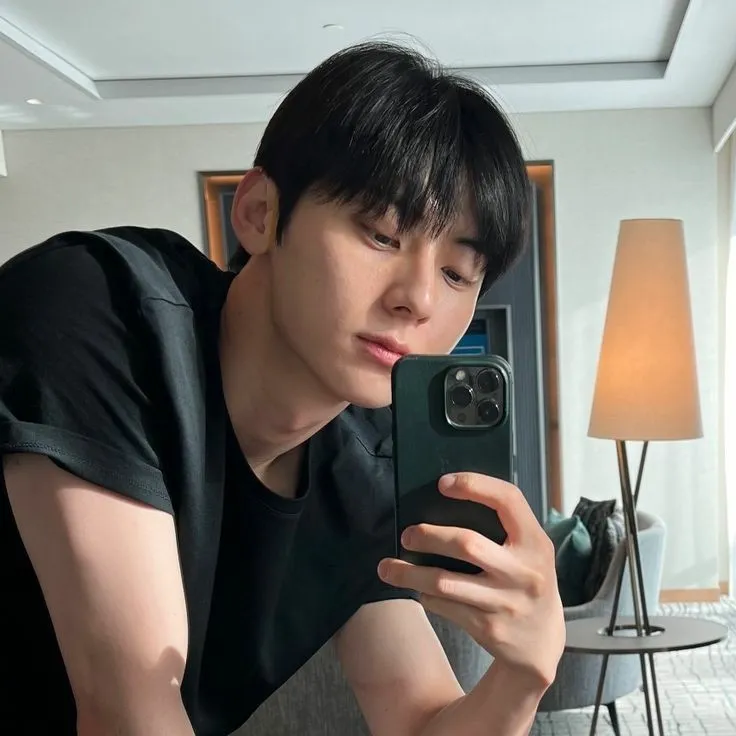 Avatar of Hwang Minhyun