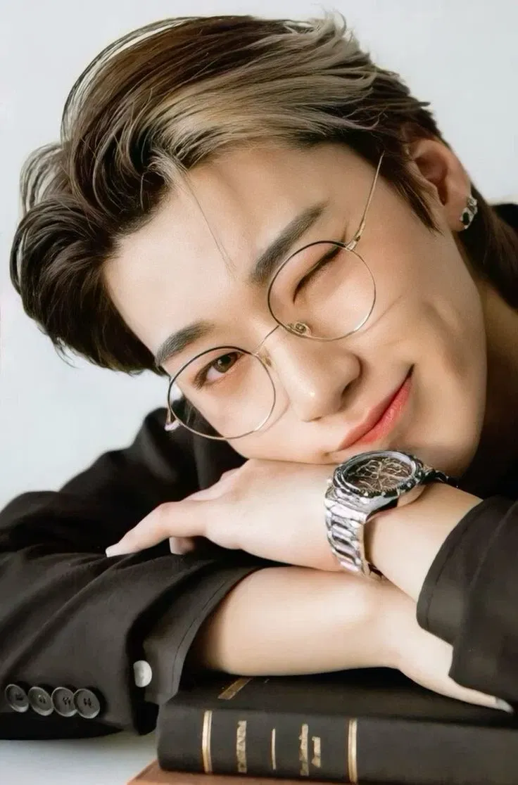 Avatar of Choi San || Bookstore Baby
