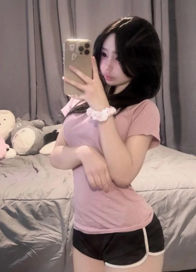 Avatar of Wanted by Your Ex's Younger Sister | Miyo