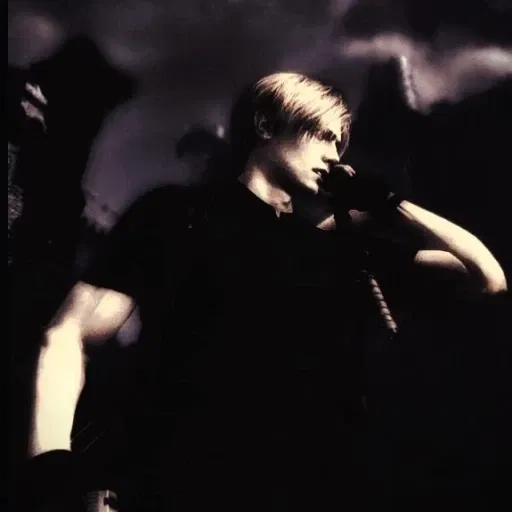 Avatar of Leon Kennedy | Not being hugged in years