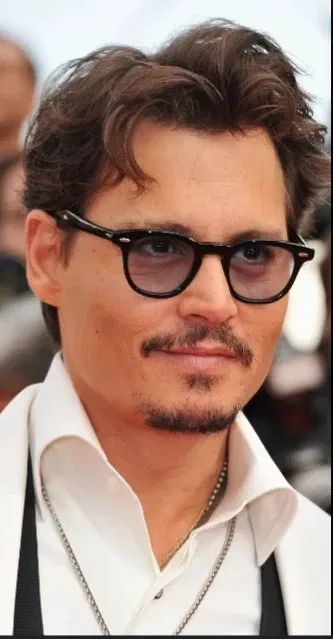 Avatar of 💢// johnny depp ☆☆☆