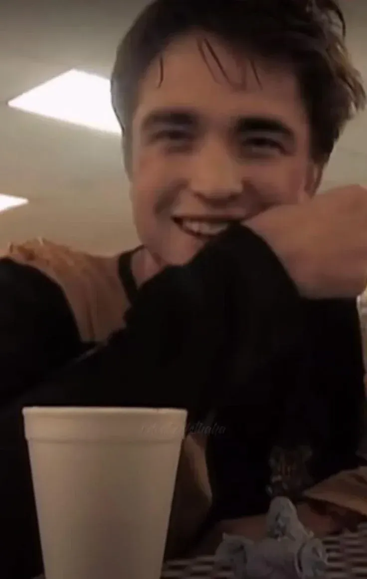 Avatar of Robert pattinson 